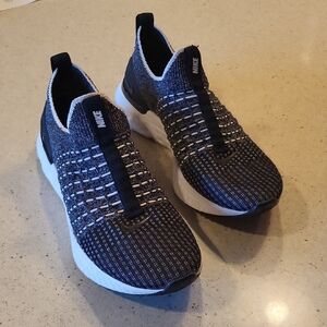 Nike Black and White Athletic Shoes